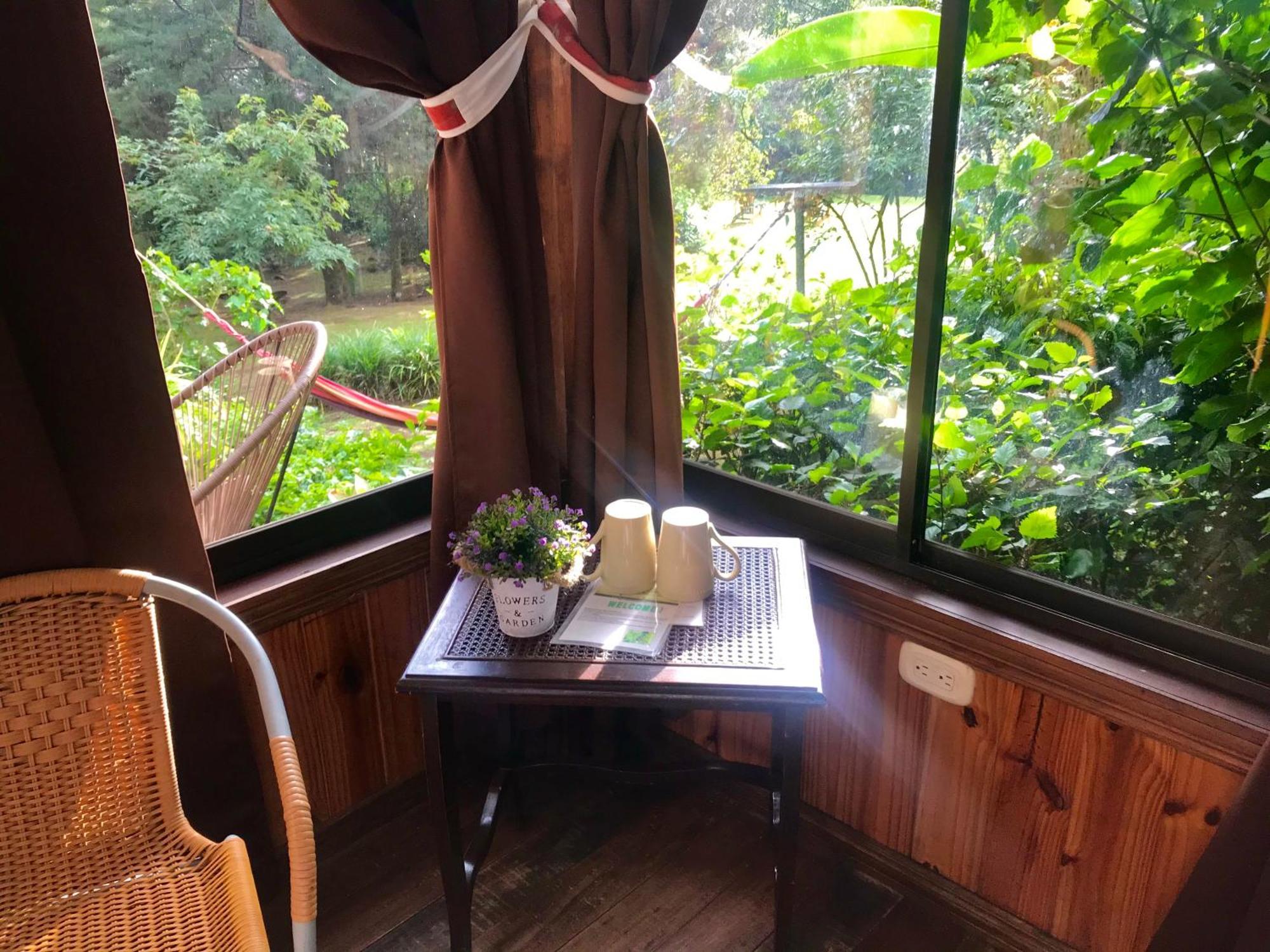 Yerbabuena Lodge Monteverde Værelse billede